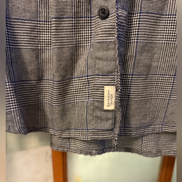 American Eagle Plaid Button Down Shirt - Picture 4 of 4